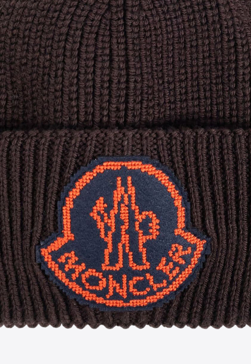 Moncler Logo Patch Wool Beanie Brown J20913B00019M1282_687