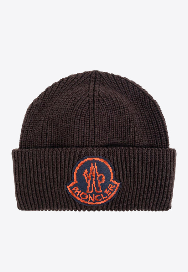 Moncler Logo Patch Wool Beanie Brown J20913B00019M1282_687