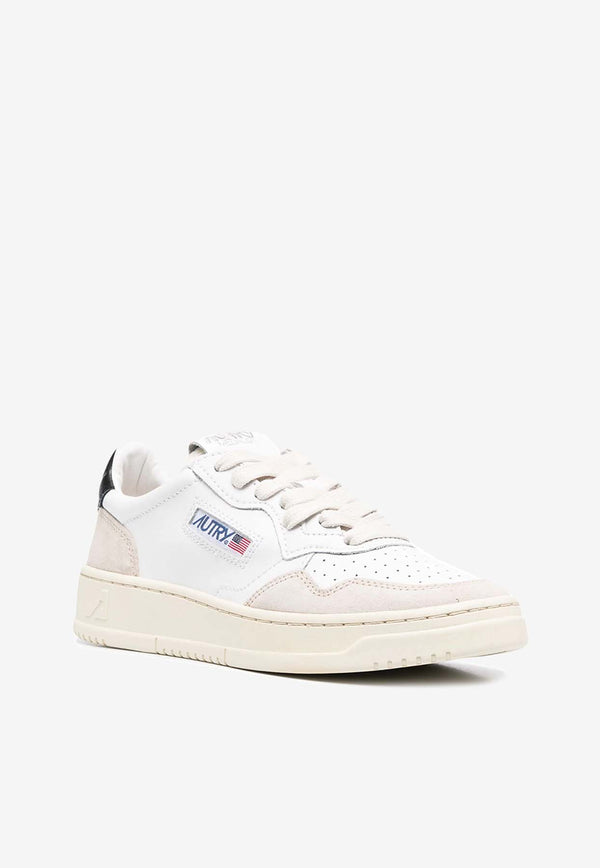 Autry Medalist Low-Top Sneakers White AULWLS_21