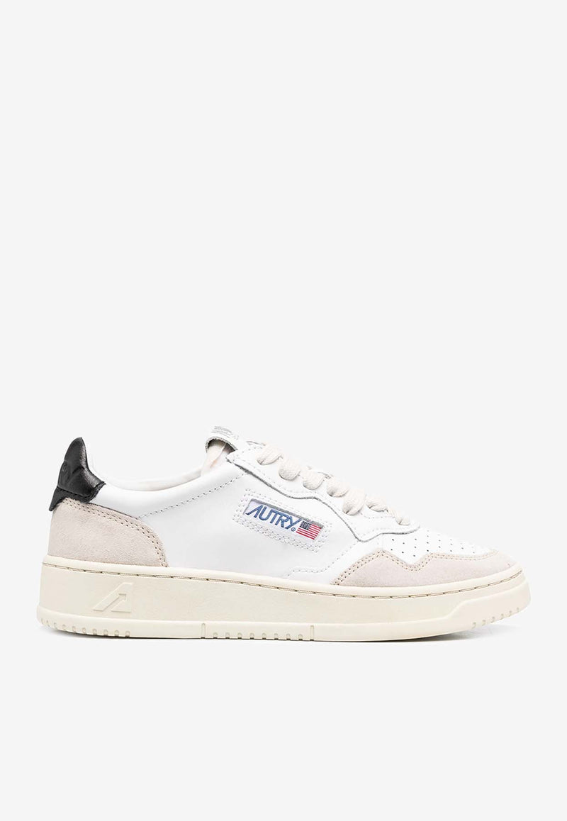 Autry Medalist Low-Top Sneakers White AULWLS_21