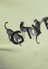 تي شيرت برقبة دائرية وشعار مطبوع