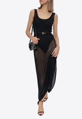 فستان طويل من الدانتيل المفرغ