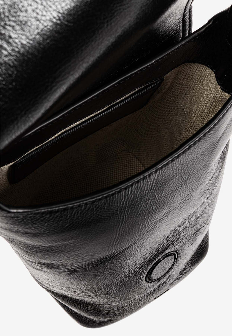 Chloè Mini Leather Camera Bag CHC25SP499 N83-001