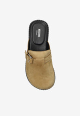 فلات مفتوح من الخلف من الشمواه بمشبك