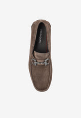 لوفر باريجي من الشمواه بشعار غانتشيني