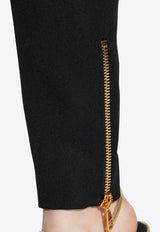 بنطال من الصوف المحبب بسحّاب وقَصة ضيقة