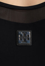 بدلة سباحة بشعار مُطرّز