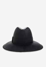 قبعة منسوجة بعقدة فراشية جانبية