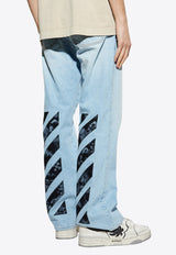 جينز بطبعة خطوط مائلة وقَصة ساق مُستقيمة