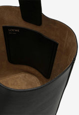 Loewe Medium Pebble Bucket Bag in Calf Leather Black AANBBBWX01LE/Q_LOEW-1100