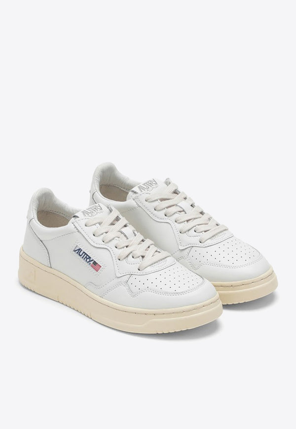 Autry Medalist Low-Top Sneakers AULMLL15/O_AUTRY-LL15 White