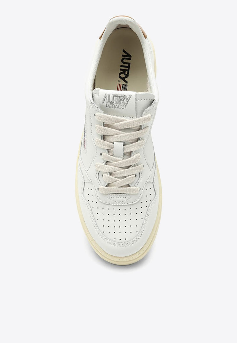 Autry Medalist Low-Top Leather Sneakers White AULWLL61/O_AUTRY-LL61