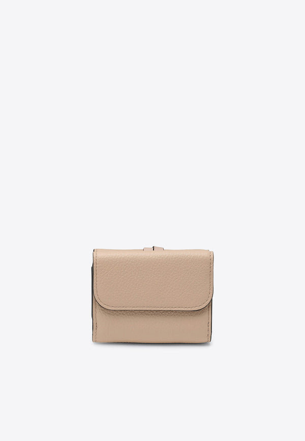 Chloé Mini Alphabet Tri-Fold Wallet Blush CHC21WP946F57/P_CHLOE-6J5