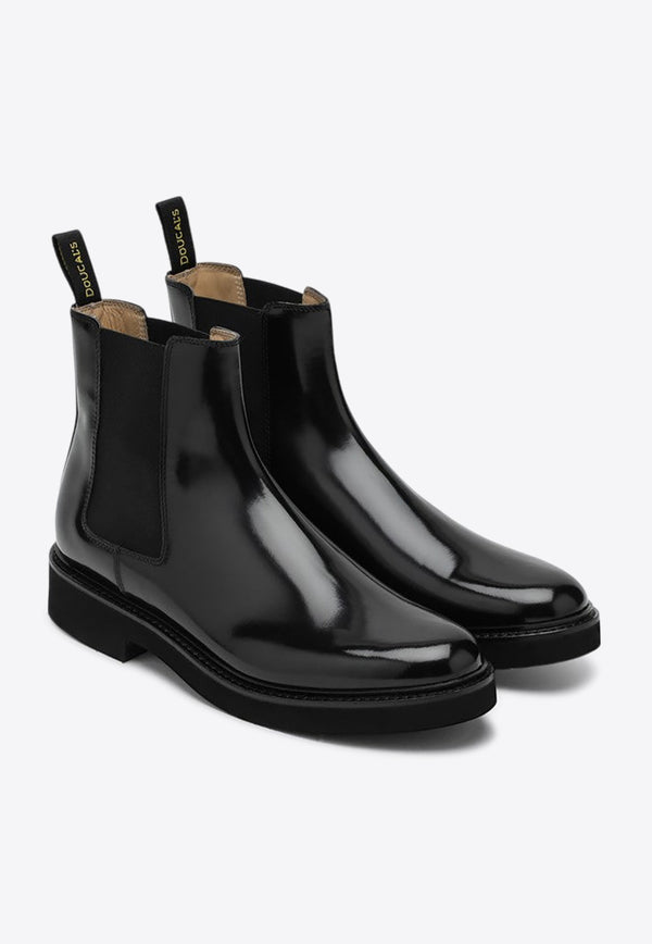 Doucal's Leather Chelsea Boots Black DD8591VERSUF255/P_DOUCA-NN00