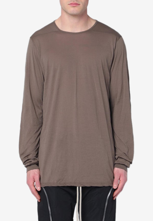 Essential Long-Sleeved T-shirt