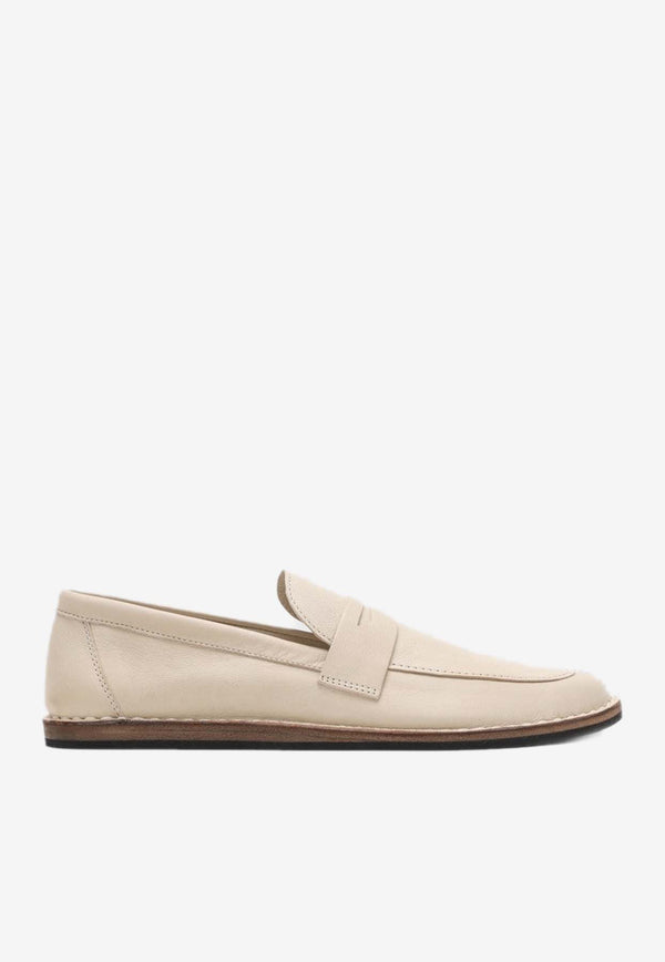 The Row Cary Grained Leather Loafers Beige F1489L74/O_THERO-TOFU