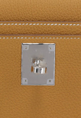 Kelly Depeches 25 Pouch in Natural Sable Togo with Palladium Hardware