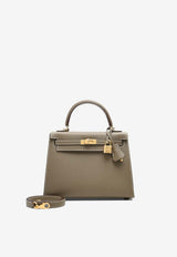 Kelly 25 Sellier in Etoupe Epsom with Gold Hardware