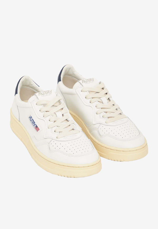 Autry Medalist Leather Low-Top Sneakers White AULM-LL-12