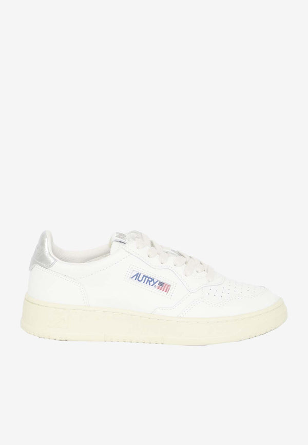 Autry Medalist Leather Low-Top Sneakers White AULW-LL-05