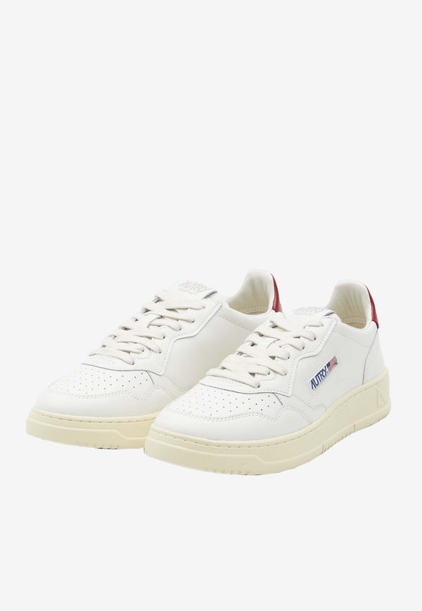 Autry Medalist Leather Low-Top Sneakers White AULM-LL-21