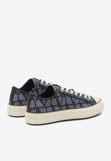 Valentino Totaloop Low-Top Canvas Sneakers Light blue 4Y2S0H02-HQW-YEX