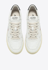 Autry Medalist Leather Low-Top Sneakers White AULM-LL-22