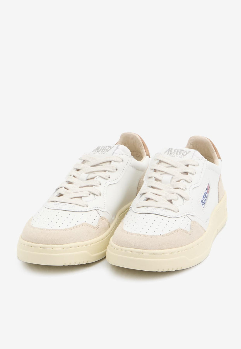 Autry Medalist Leather Low-Top Sneakers White AULM-LS-02