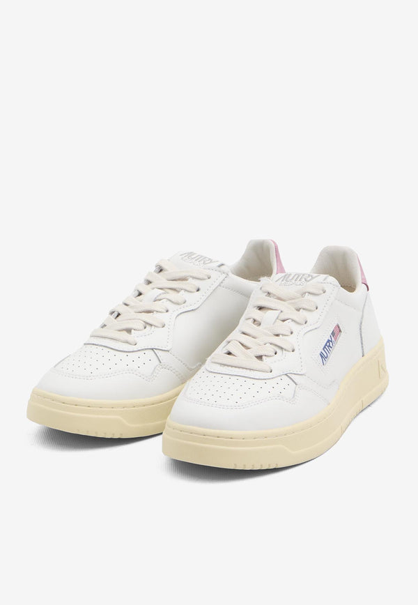 Autry Medalist Low-Top Sneakers   White AULW-LL-88
