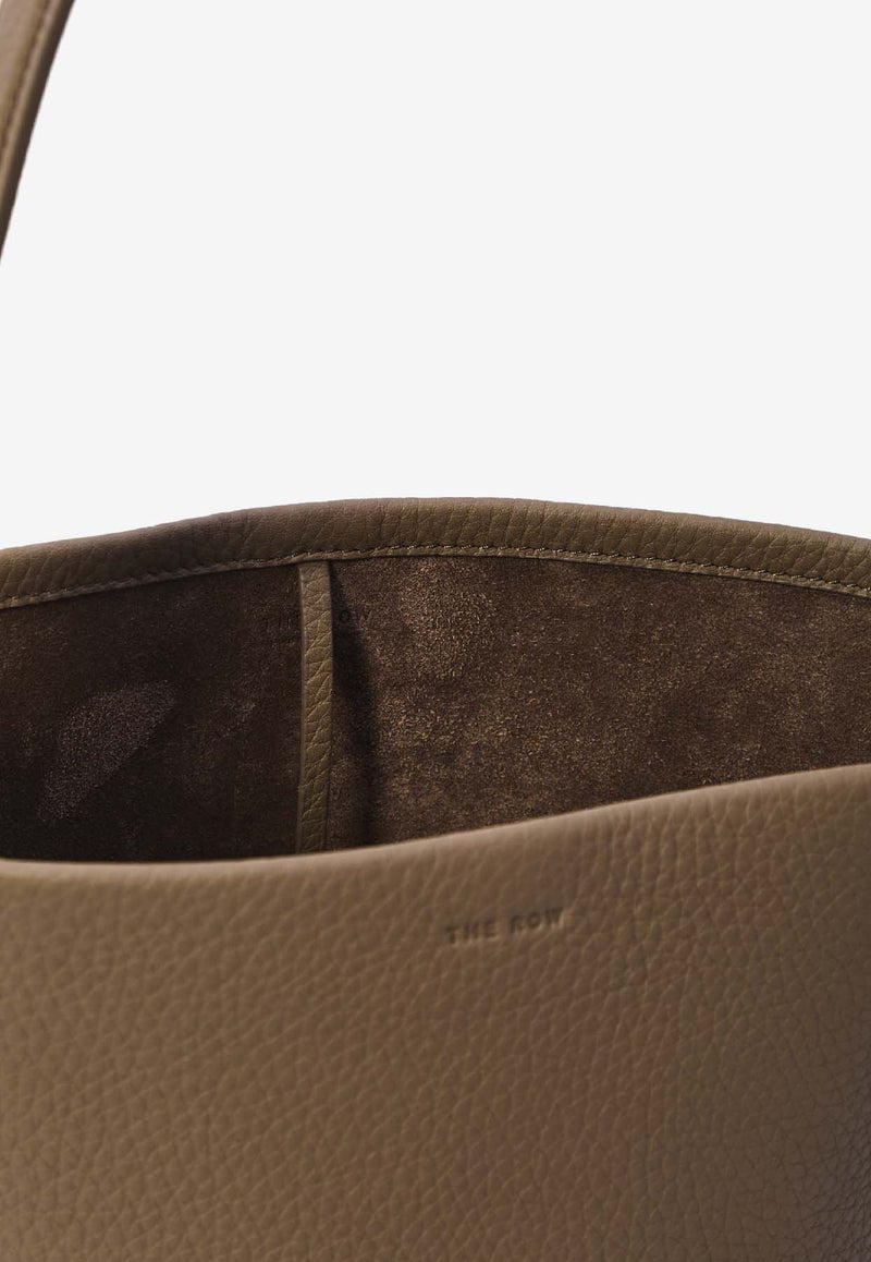 The Row Small Park N/S Bucket Bag Taupe W1314-L129-SMKT