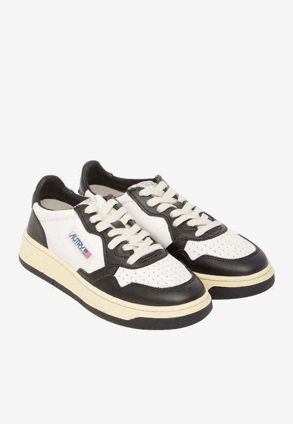 Autry Medalist Low Sneakers Monochrome AULM-WB-01