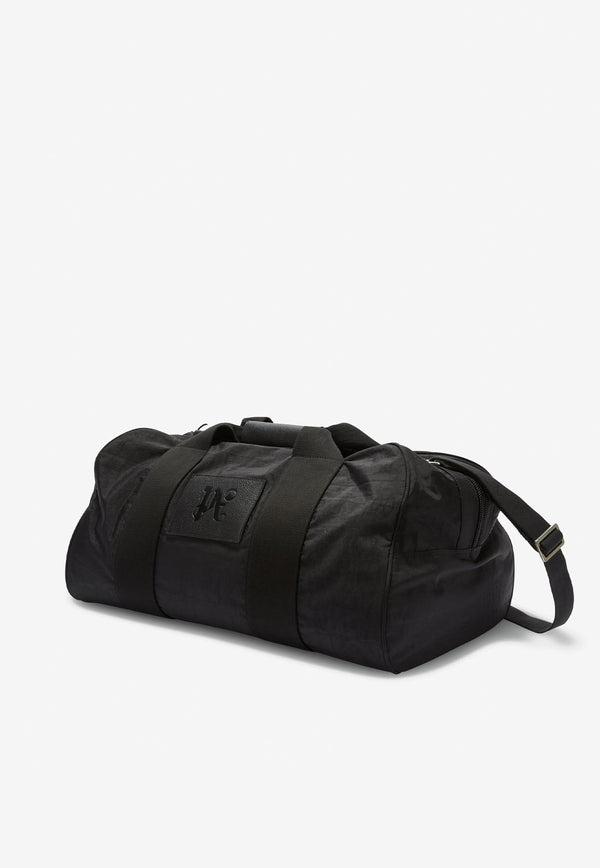 Shop Palm Angels Logo Patch Nylon Duffel Bag for Women online at THAHAB.COM. Shop all the new season's clothing, accessories and more from the top designer brands at the best price with express delivery.