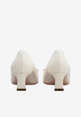 Roger Vivier Trompette 45 Pumps in Patent Leather Off-white RVW44815280D1P C019