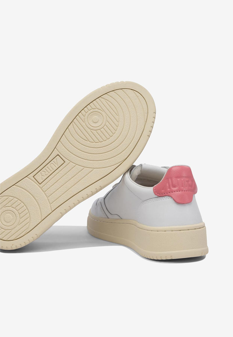 Autry Medalist Leather Sneakers  White AULWLL78_77411