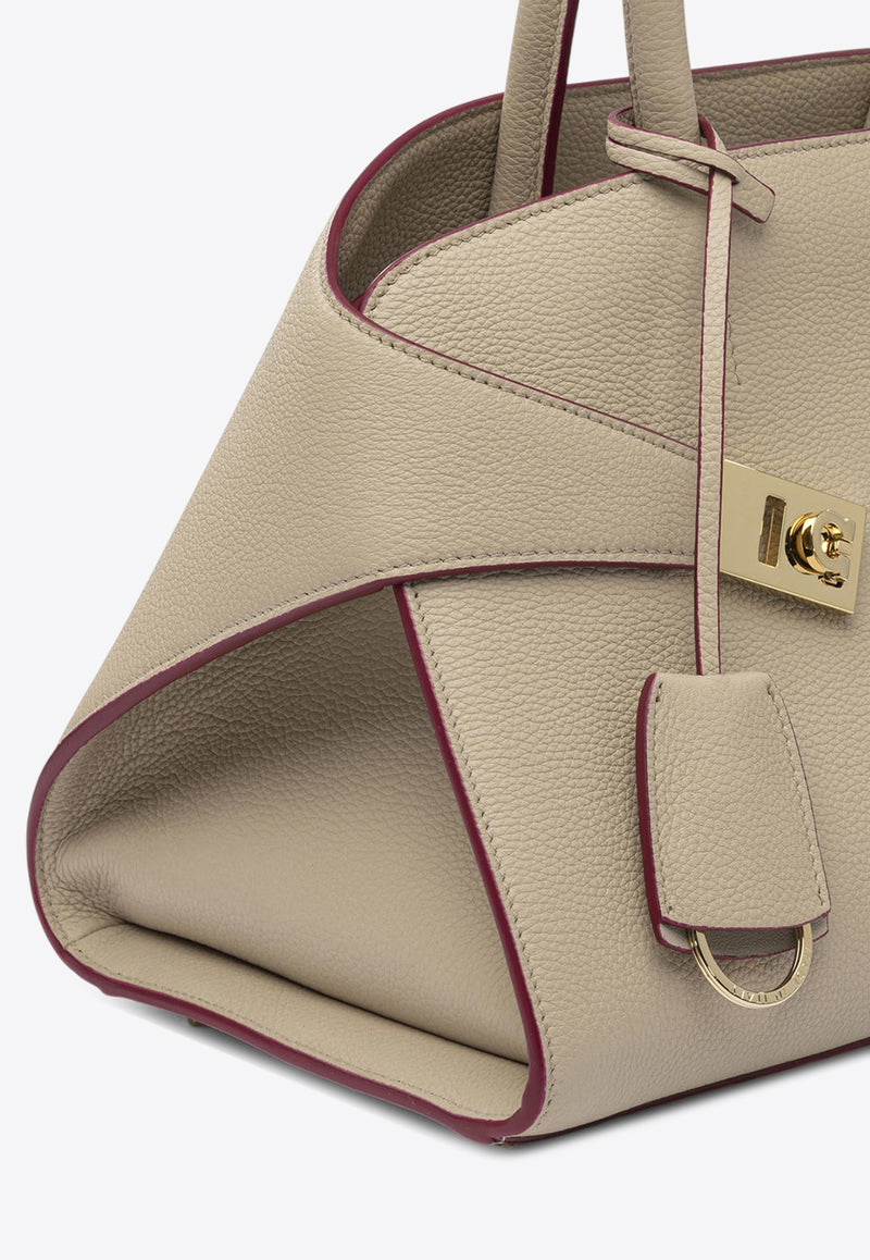 Ferragamo Medium Hug Leather Top Handle Bag Beige 0779053_40471bc0-817e-422a-9958-49fa3e85af94