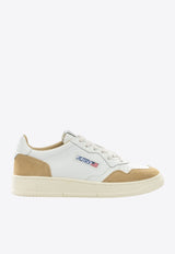 Autry Medalist Low Leather Sneakers White AULMFT10_ee42c0c4-0163-456b-b6b9-41b97d070846