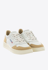 Autry Medalist Low Leather Sneakers White AULMFT10_ee42c0c4-0163-456b-b6b9-41b97d070846