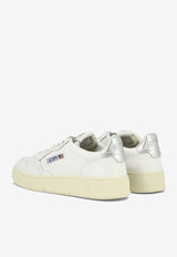 Autry Medalist Low-Top Sneakers White AULWLL05_751abcc7-f89c-42bb-9ac9-33f6f5c15864