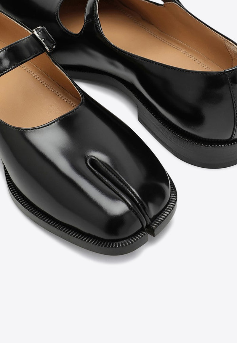 Maison Margiela Mary-Jane Tabi Flats in Brushed Leather Black S39WL0119PS679/P_MARGI-T8013