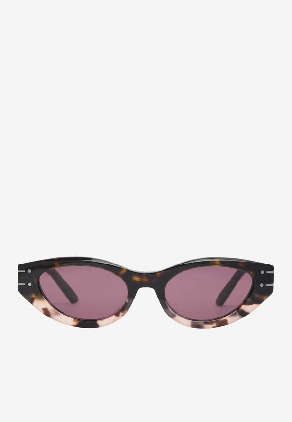 Dior DiorSignature Oval-Shaped Sunglasses CD40104I5152SPINK MULTI