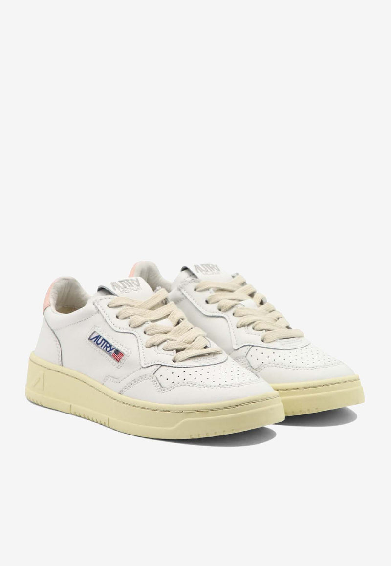 Autry Medalist Low Sneakers White AULWLL16_74676