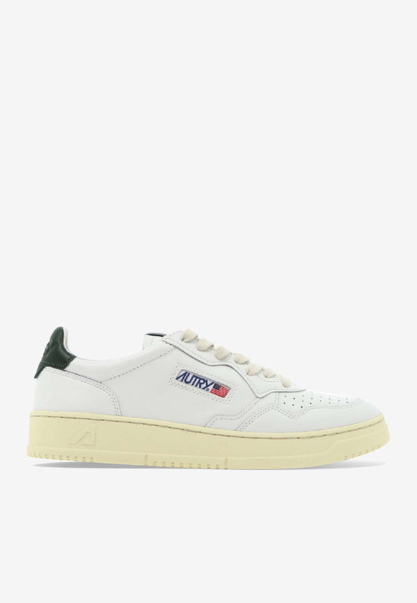 Autry Medalist Low Sneakers White AULMLL47_08691191-ed8d-40eb-921f-3e32cdfccdaa