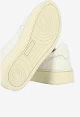 Autry Medalist Low-Top Sneakers White AULWGG04_159b2e5c-7950-4e98-86f4-a7d05b9279b9