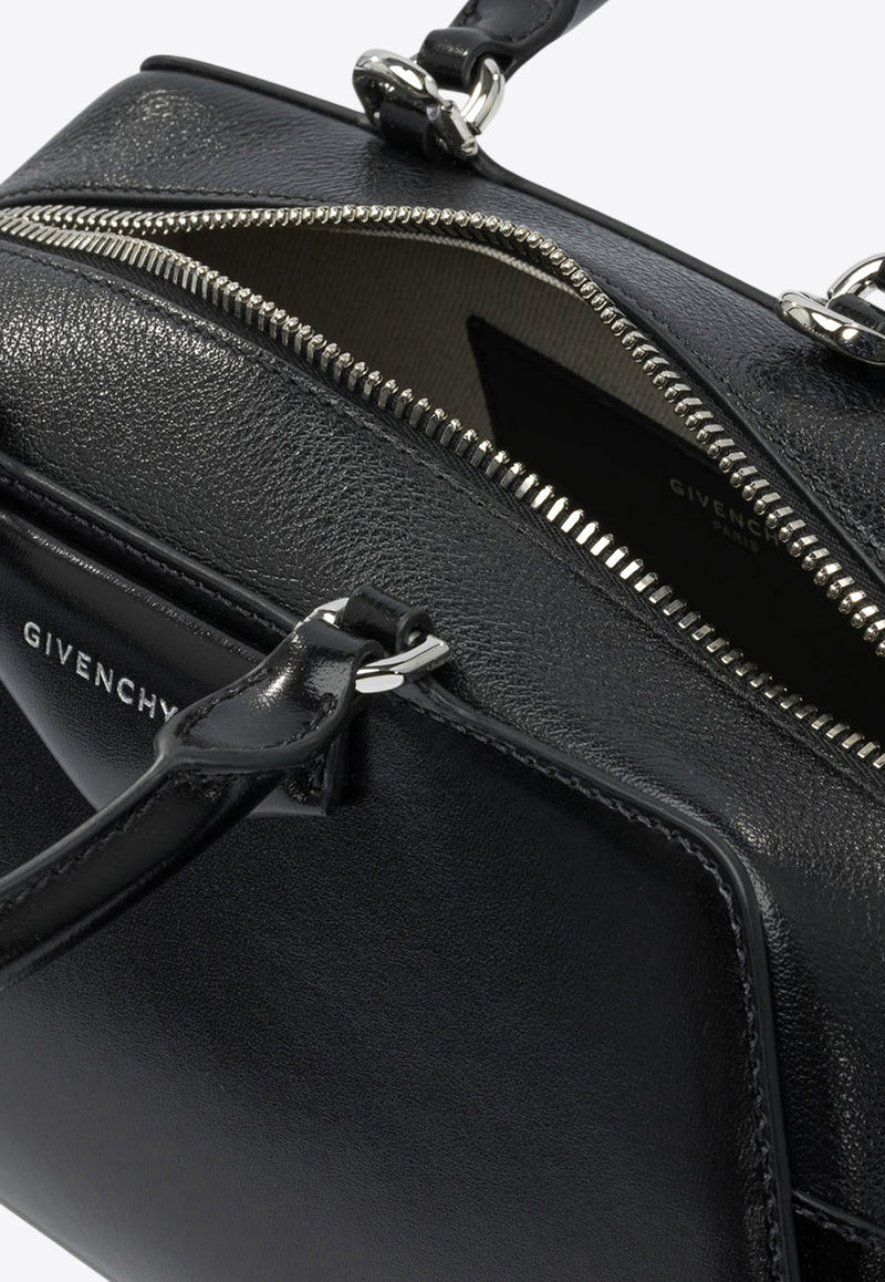 Givenchy Small Antigona East-West Top Handle Bag Black BB5130B2B2001_29913a36-9792-4a3d-9e73-4f1d7c4a337b