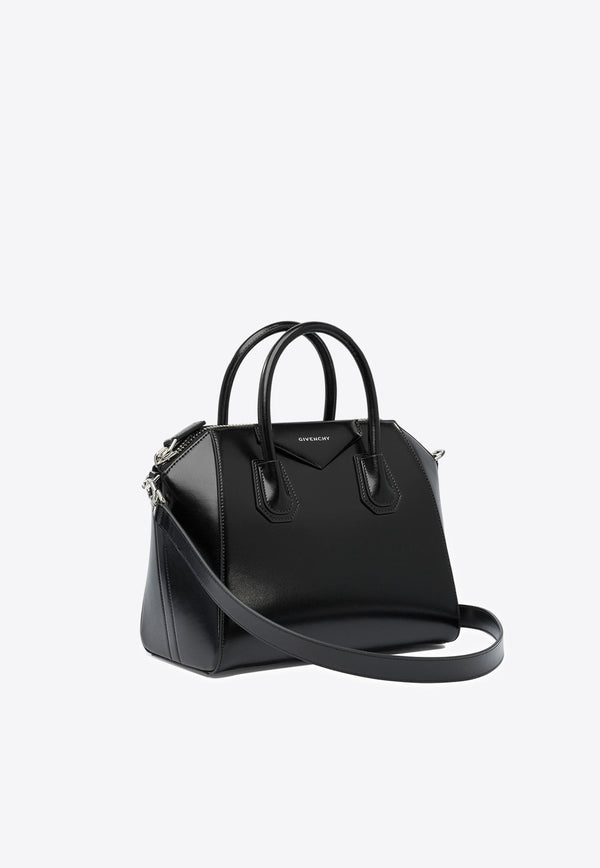 Givenchy Medium Antigona Top Handle Bag Black BB5149B1R0001_985d132e-53c6-4254-a2fc-1f9e7d44977f