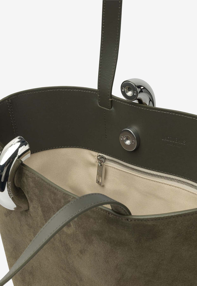 Jacquemus Medium Bambola Suede Bucket Bag Khaki 25HBAW00412AC09A04560_137ce01a-cad6-4838-abd0-a7c68b71fb6b