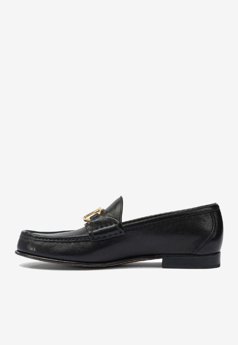 Valentino VLogo Signature Loafers  Black 7W2S0LM0EWV0NO_89539fcf-d2a7-45a5-bf6f-e991192afd02