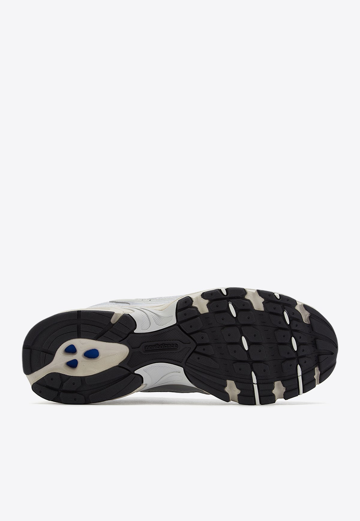 530 Low-Top Sneakers in Silver Metallic with Summer Fog and NB