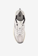 New Balance 530 Low-Top Sneakers in Silver/Cream MR530TA