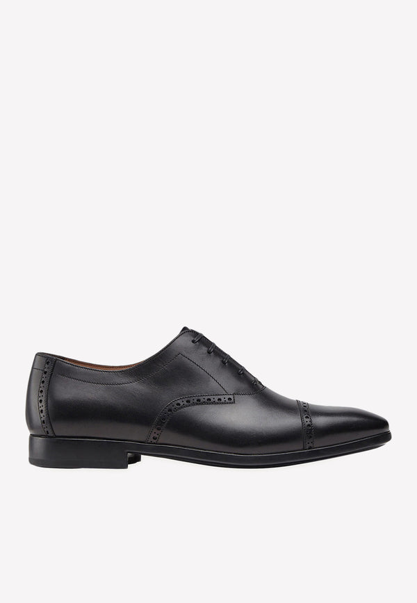Salvatore Ferragamo Plain Toe Oxford Shoes in Calf Leather Black 02C397 RILEY 735220 NERO